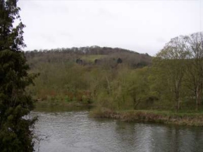 the thames at goring